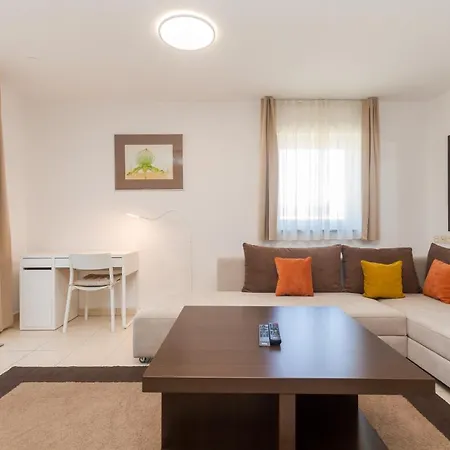 Marina - Ostro 313 By Locap Group Apartman