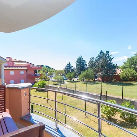 Marina - Ostro 313 By Locap Group Apartman