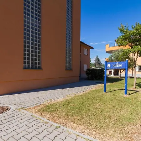 Marina - Ostro 313 By Locap Group *